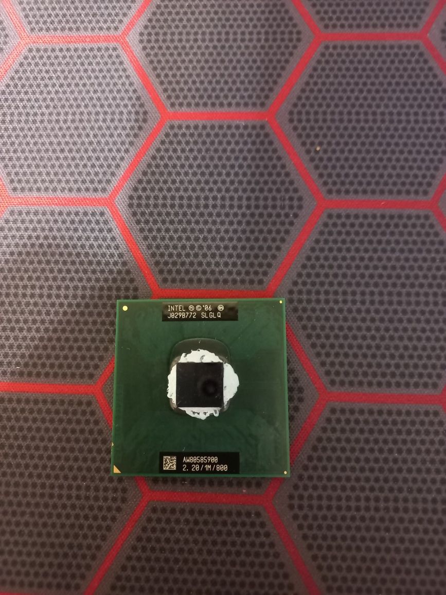 Процессор INTEL для ноутбука.