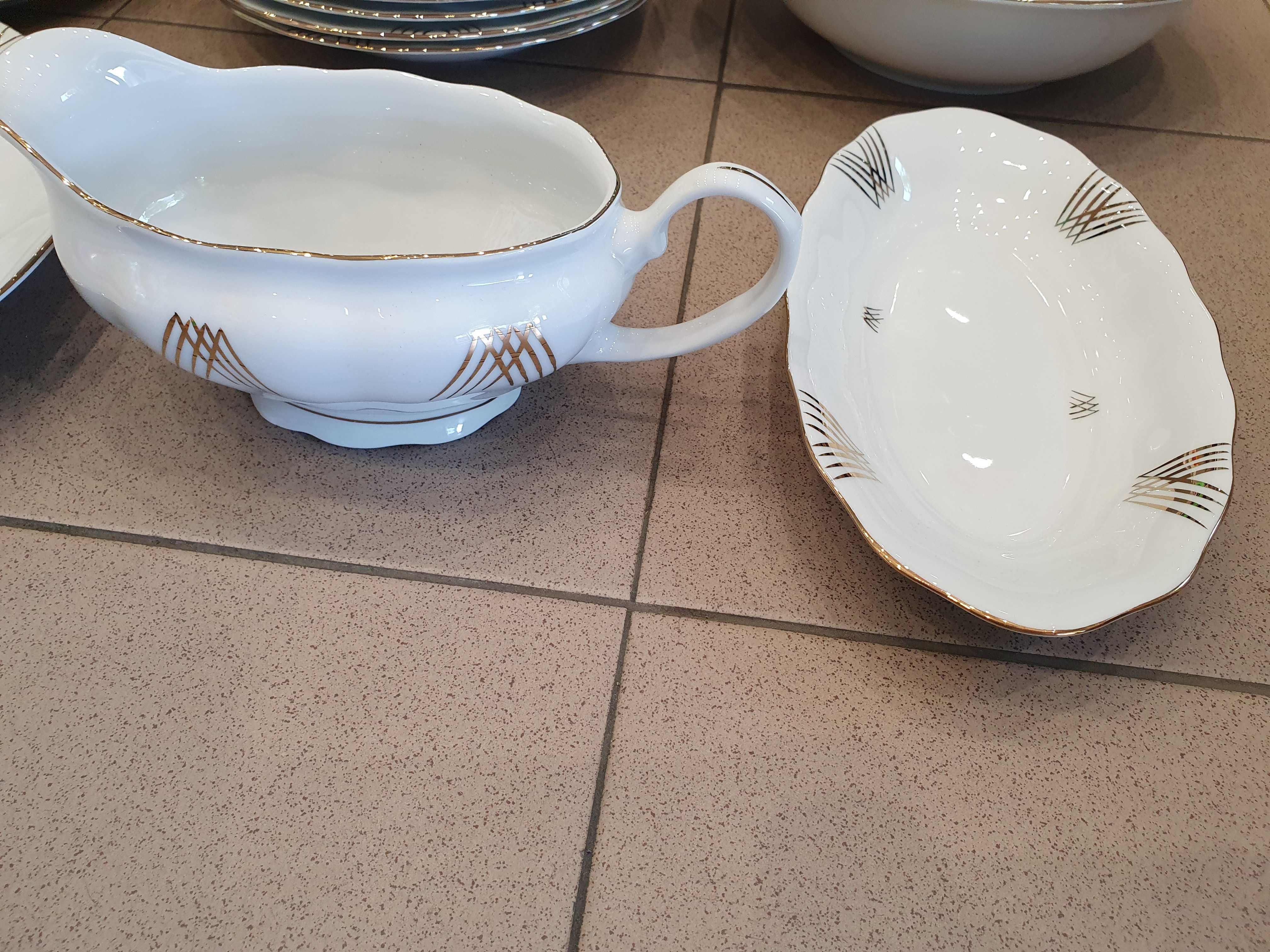 zestaw obiadowy 12 osobowy z porcelany/ nowy w super cenie