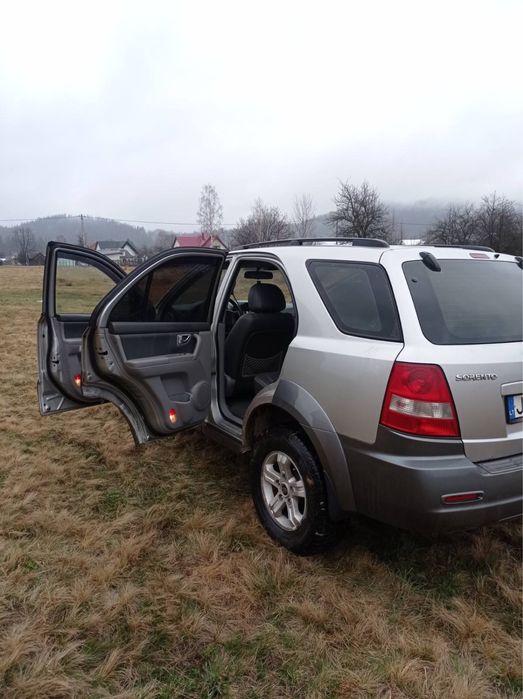 Продам Kio Sorento