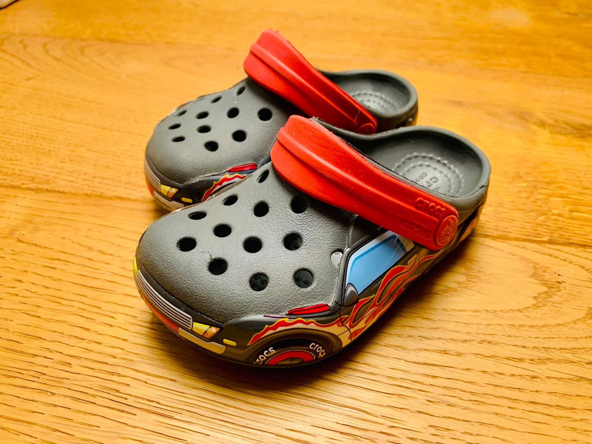 .:: Okazja! Crocs klapki dziecięce roz. 22/23 ::.