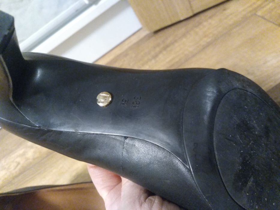 Czòłenka na obcasie next