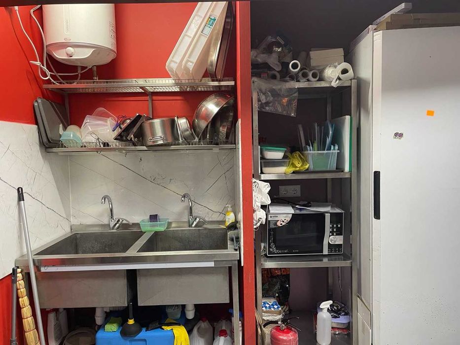 Аренда-продажа бизнеса Пицца Суши 33м2 Фудкорт ТРЦ Караван