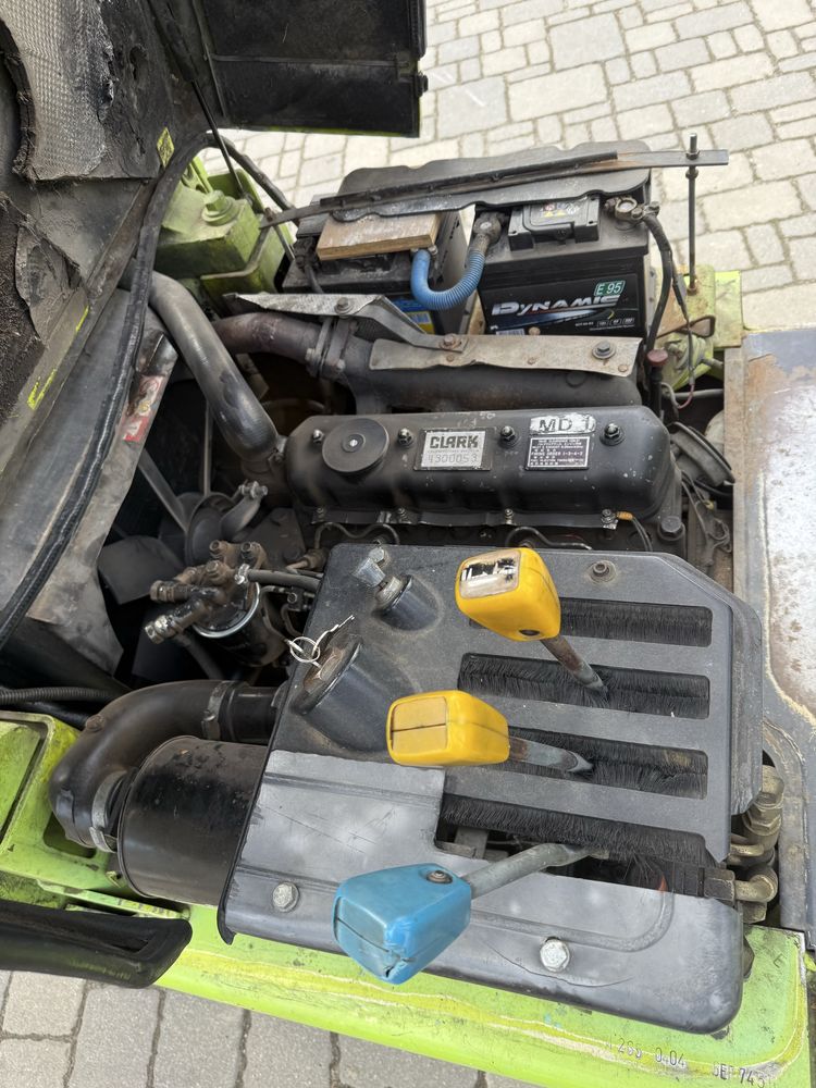 Wózek widłowy CLARK DPM15,udzwig 1,5 ,DIESEL,Ks.dozorowa