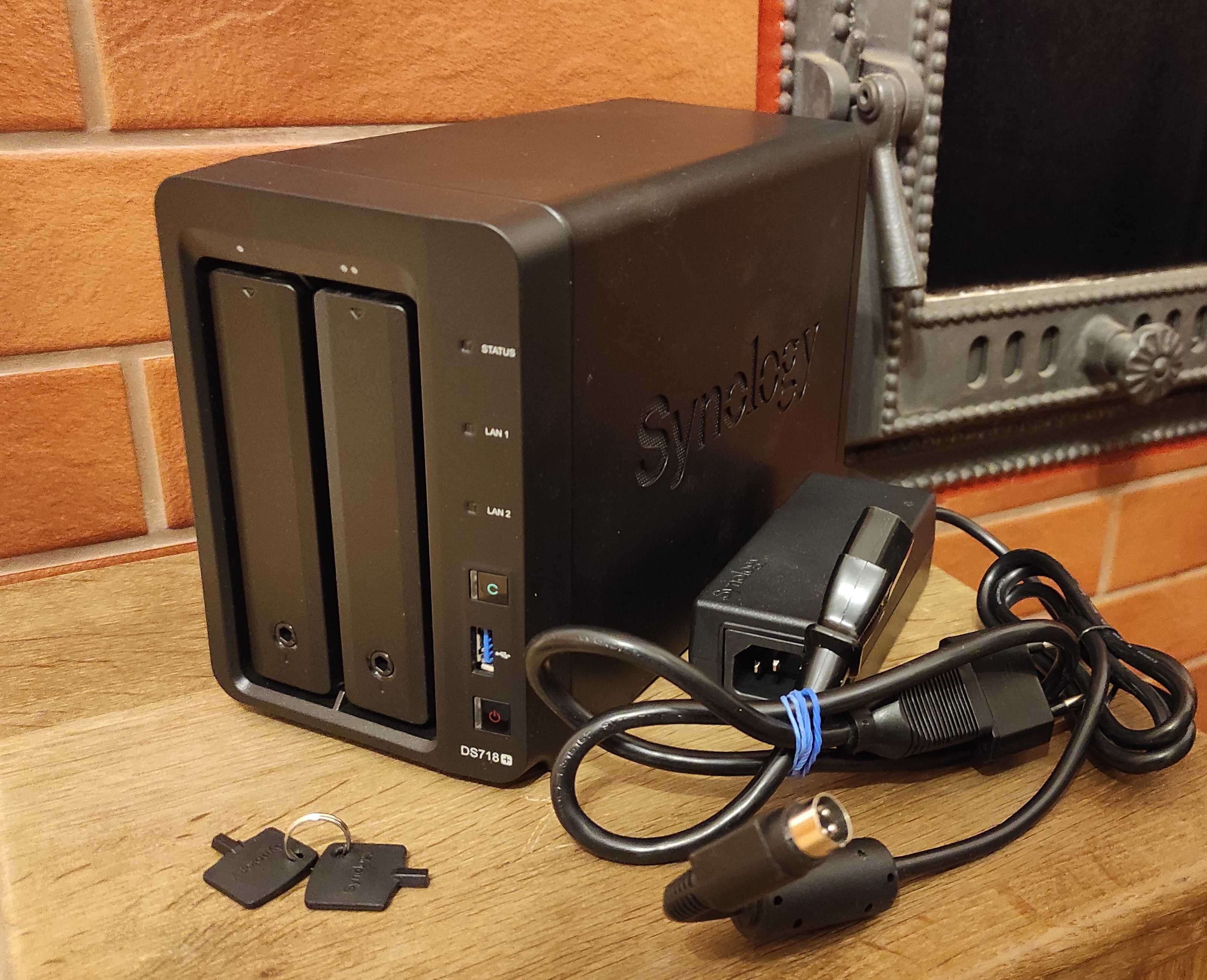 Synology NAS DiskStation DS718+ Мережевий диск хмара накопичувач