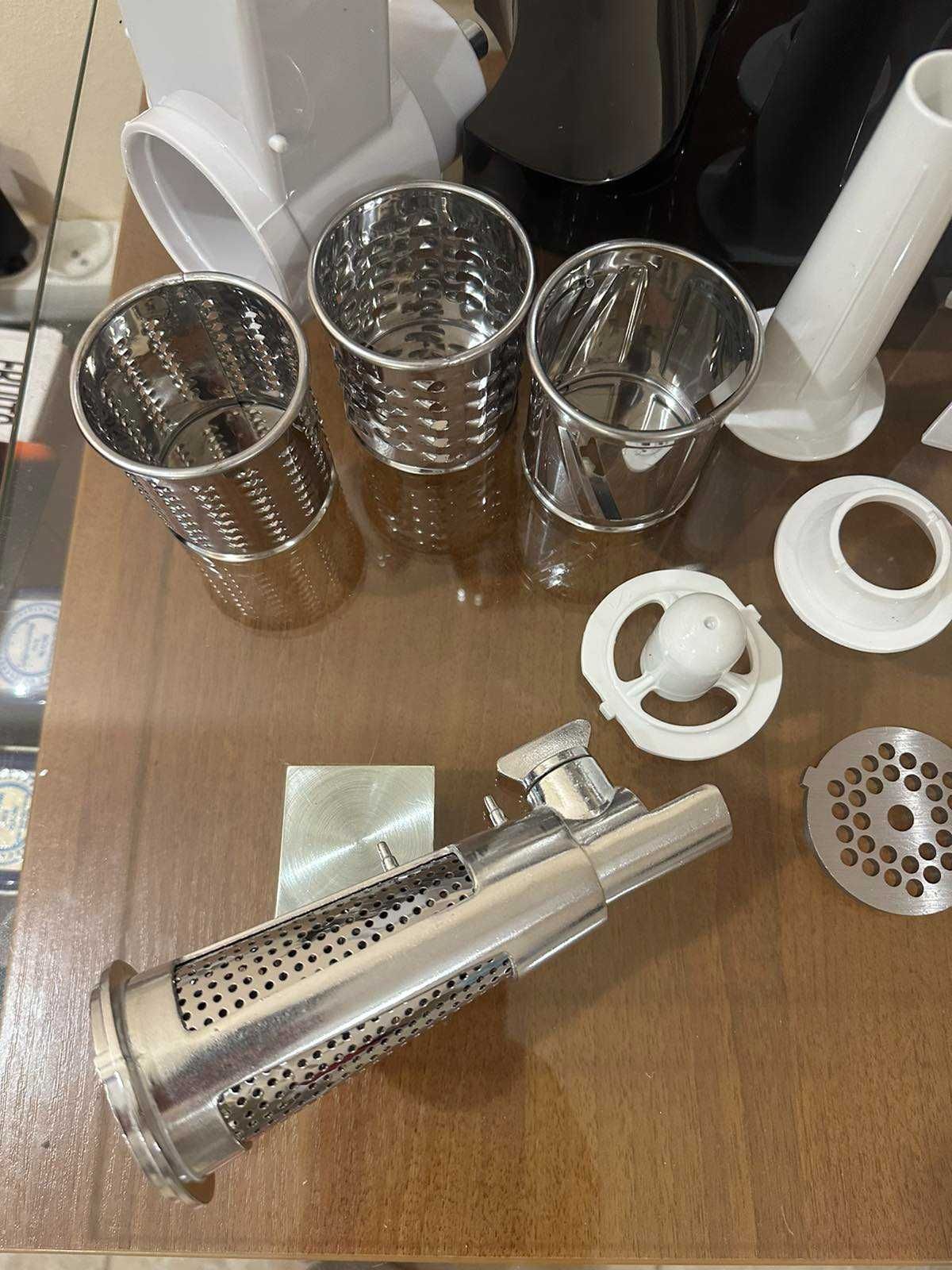 Электрическая Мясорубка Rainberg 3800W RB-2270 с соком  и шинковкой