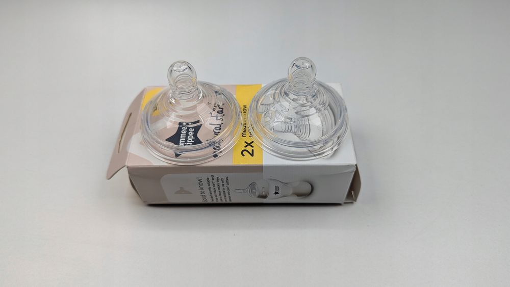 Smoczek Tommee Tipee silikon 3 m+ 2szt