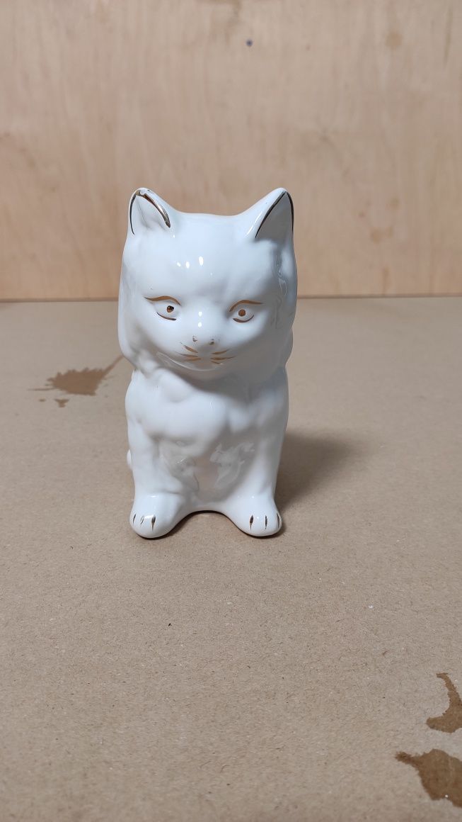 Ceramiczna doniczka / osłonka w kształcie kotka