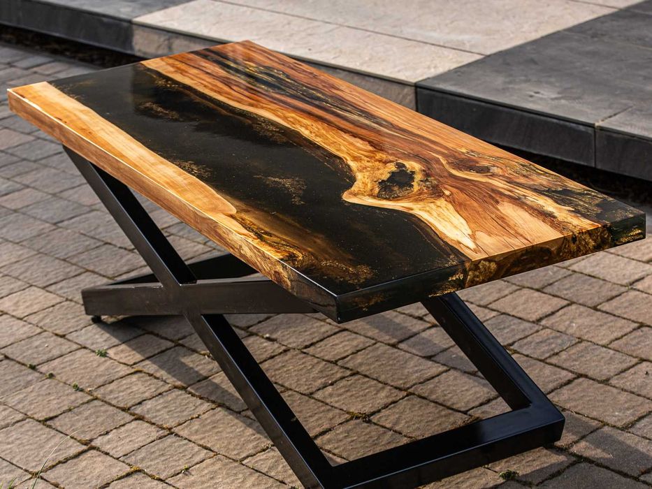 CZARNO ZŁOTY STOLIK KAWOWY z żywicą epoksydową