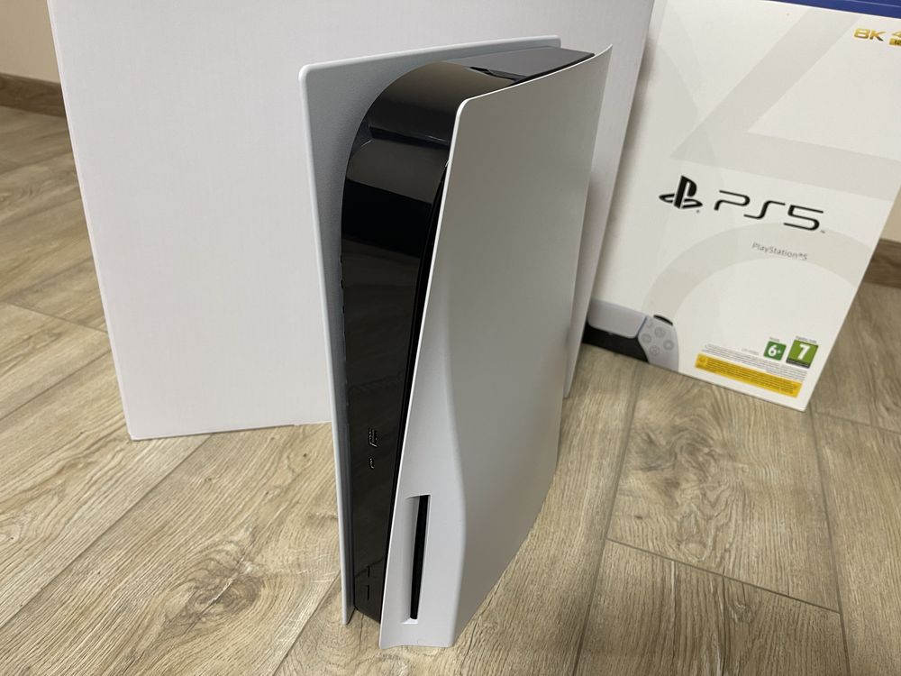 Приставка Sony Playstation 5 Blue Ray 1 Tb з дисководом