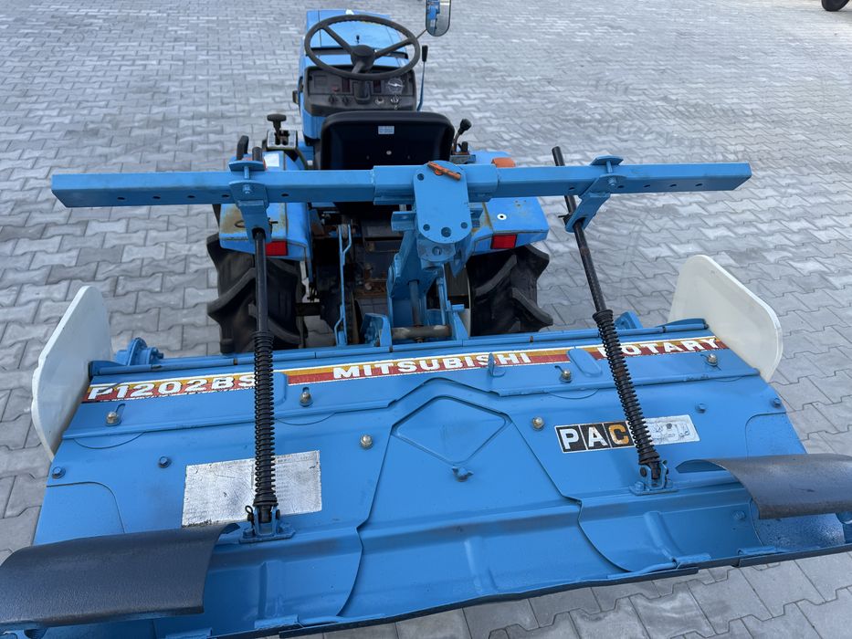 Японський трактор Mitsubishi MT1601