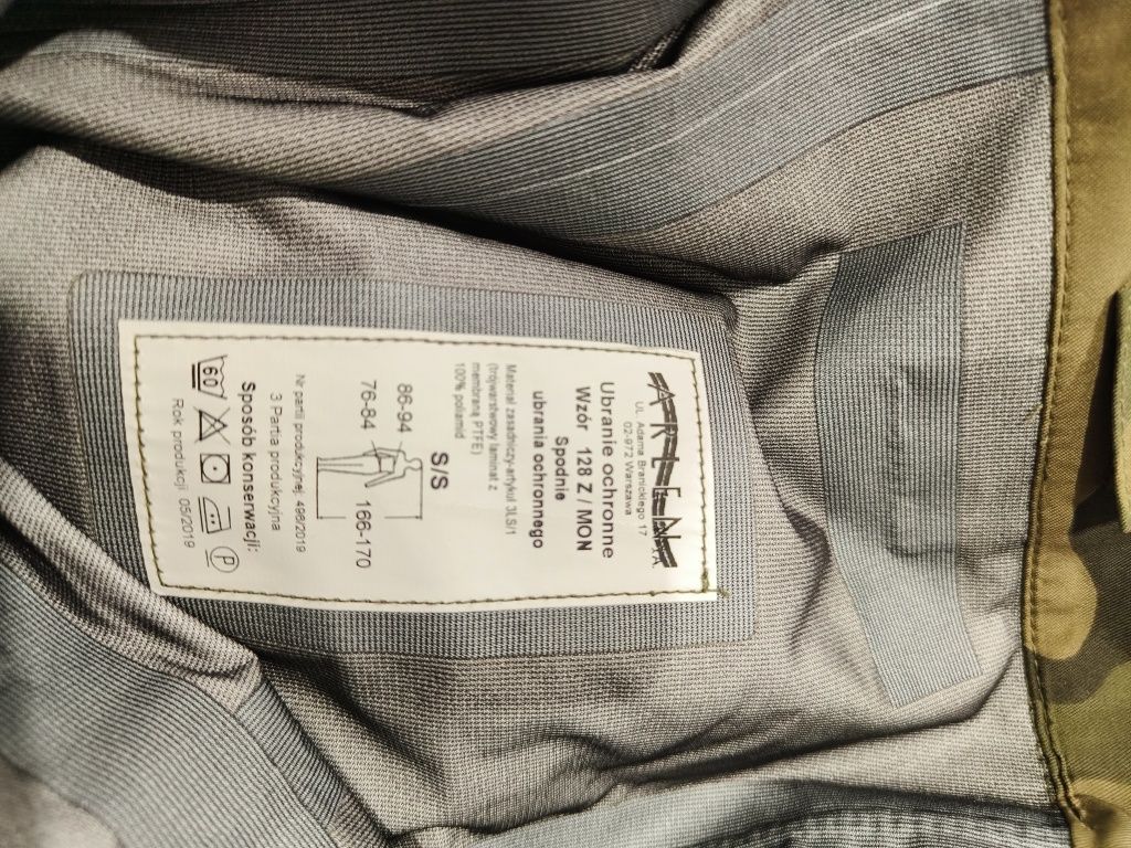 Nowe ubranie ochronne wzór 128Z/MON, rozmiar S/S bez bluzy