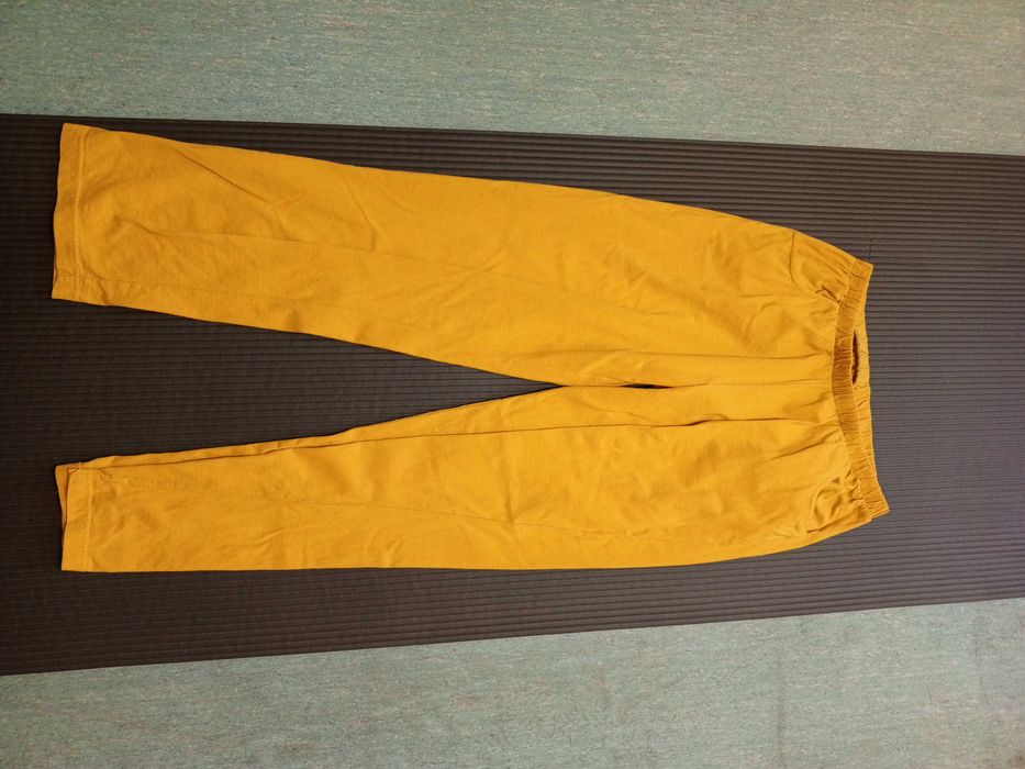 Żółte spodnie domowe