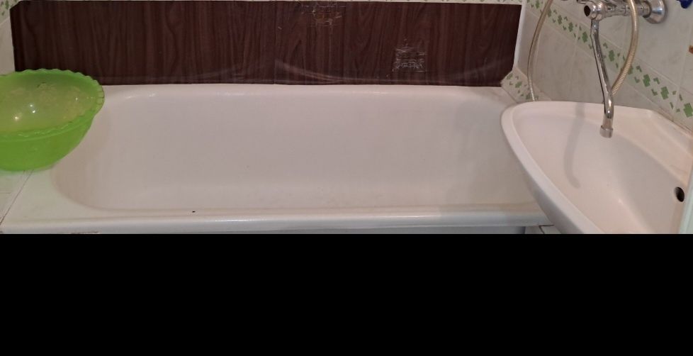 Ванна металева...