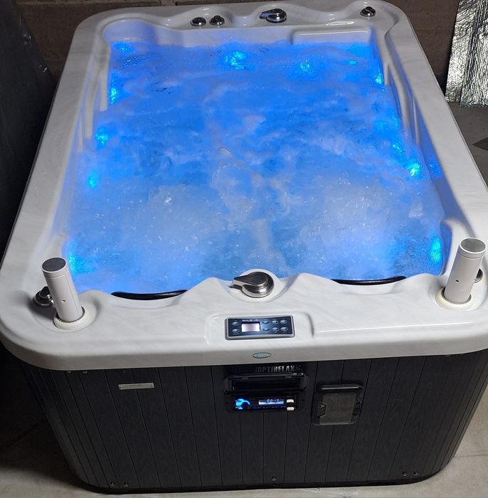 Jacuzzi ogrodowe całoroczne!  Rok produkcji 2021