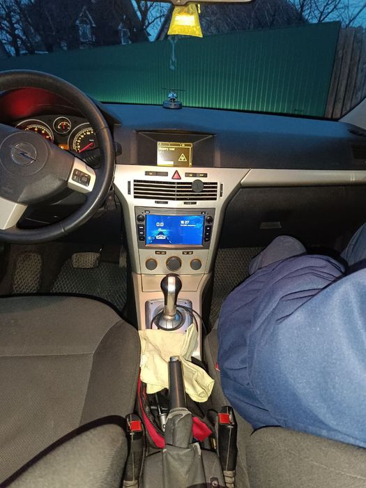 Своя машинка Опель Астра H