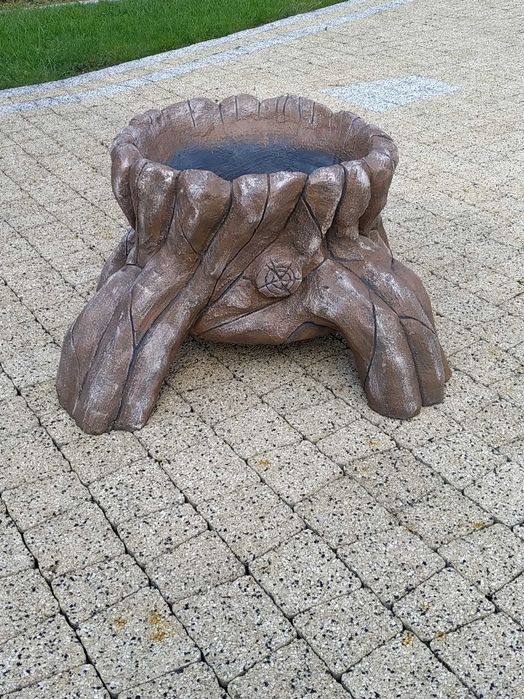 Donica ogrodowa, betonowa
