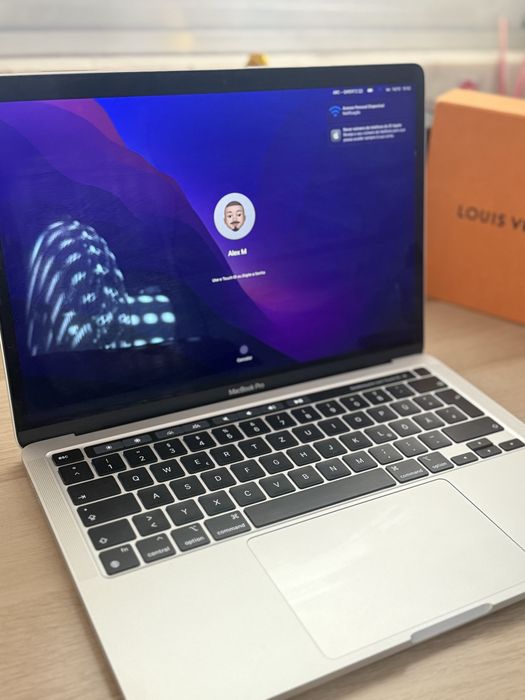 Apple MacBook Pro M2 (2022) – 13,3” | 8GB RAM | 256GB SSD