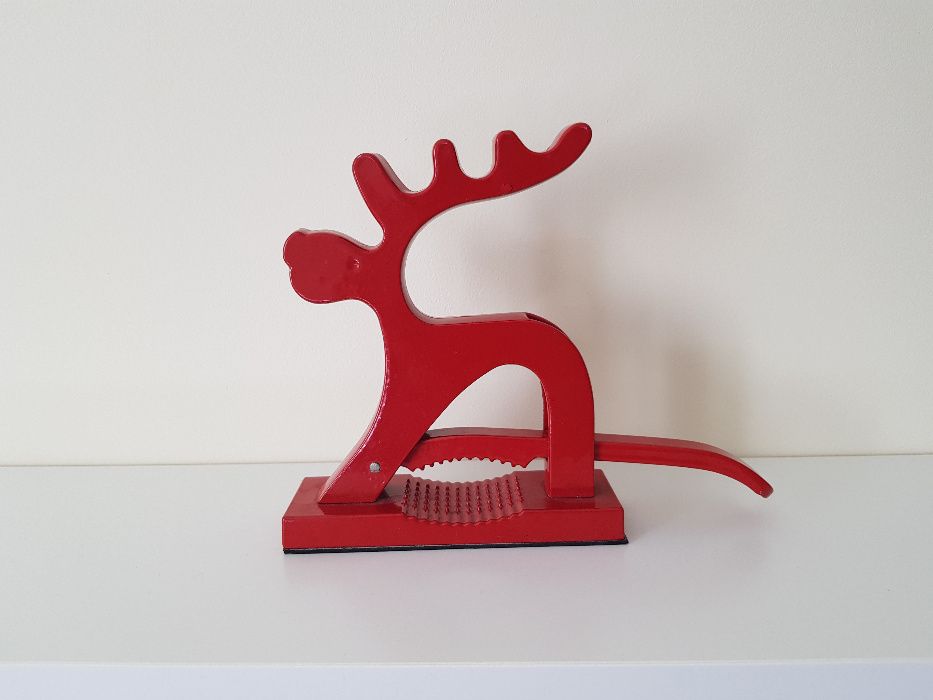 DZIADEK do orzechów , figura RENIFER