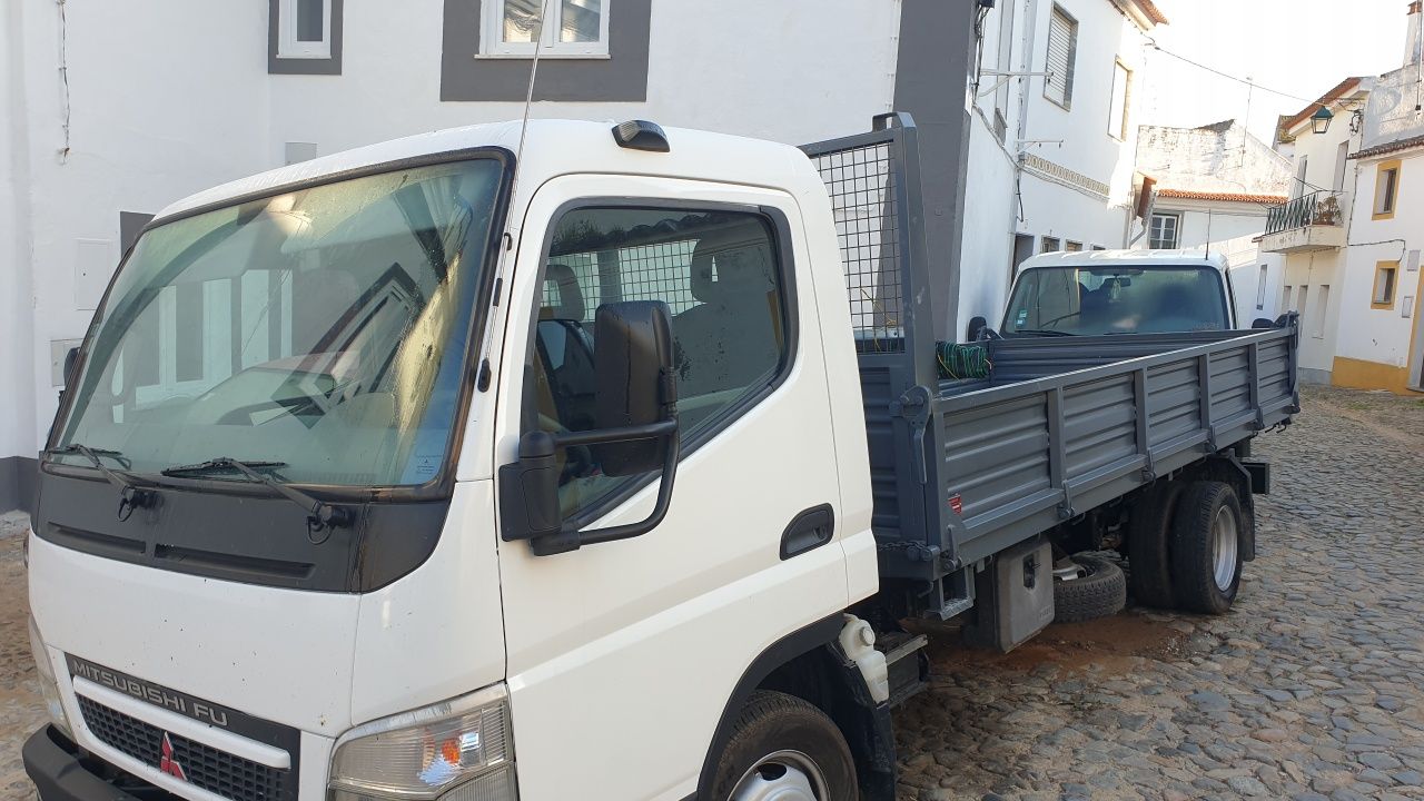 Mitsubishi canter tribasculante 3c15