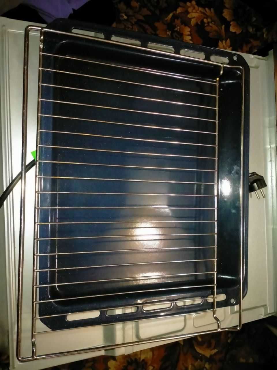 Духовой шкаф электрический SAMSUNG NV68R2340RS