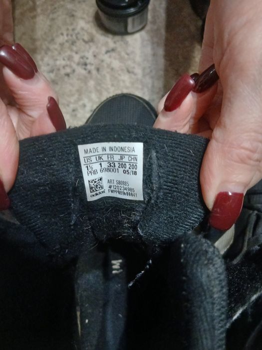 Продам дитяче зимове взуття