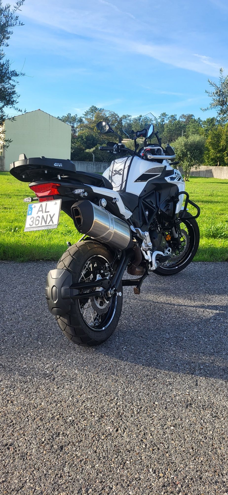 Vendo Benelli trk 502x