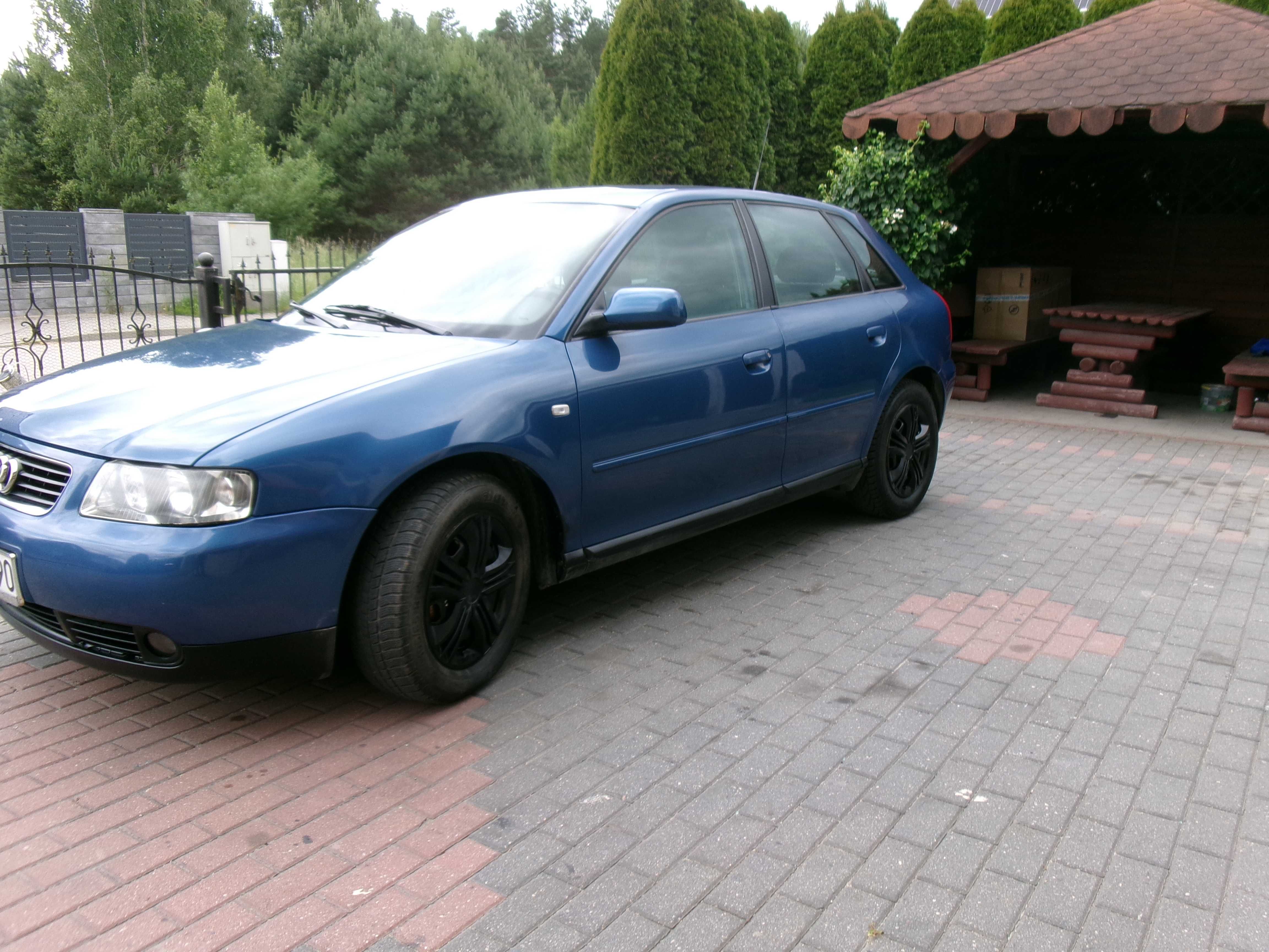 Ladne Audi a3 1.6 benz.sr -Lift 2002 rok klima spr stan bdb