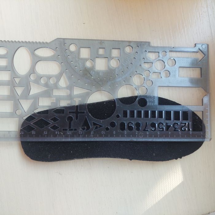 Дитяче демо взуття