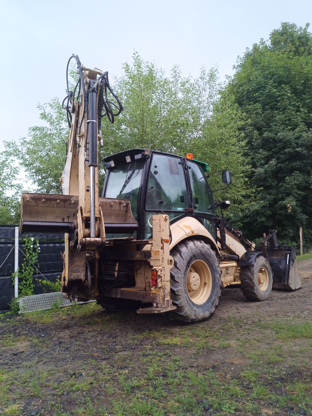 Cat 432e premier umowa kupna-sprzedarzy