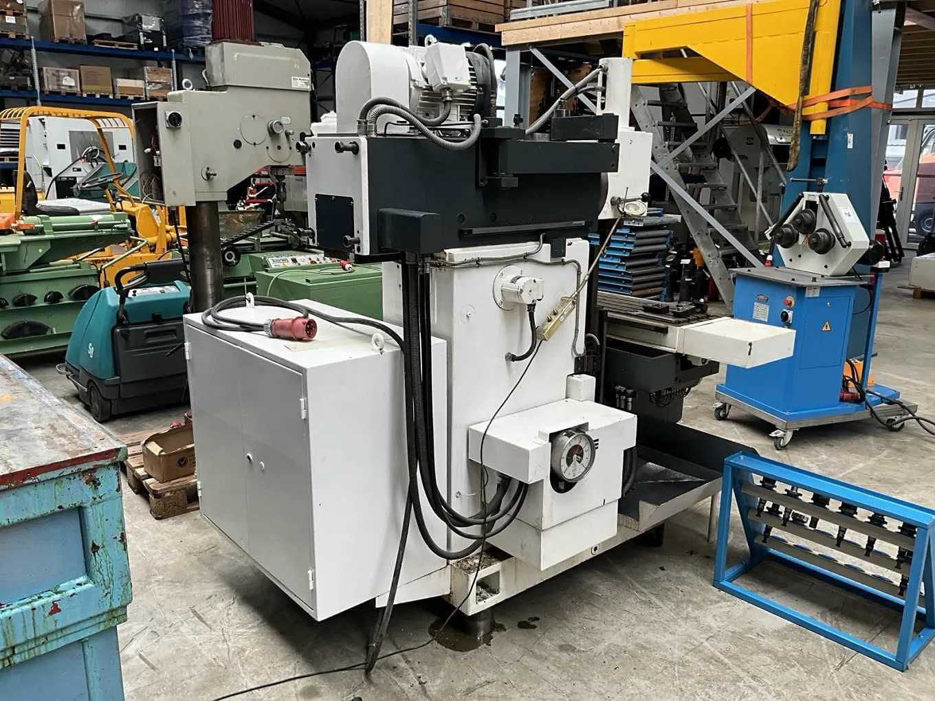 Frezarka TOS model FGS 25/32
