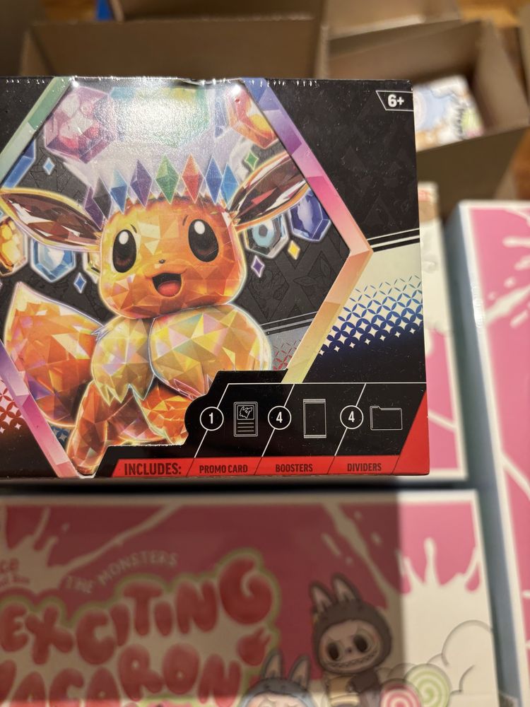 Pokemon prismatic evolutions suprise box
