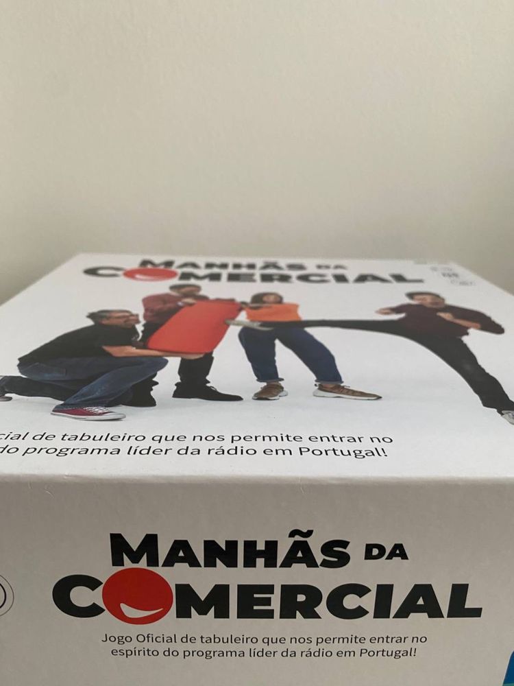 Jogo de tabuleiro Manhãs da Comercial