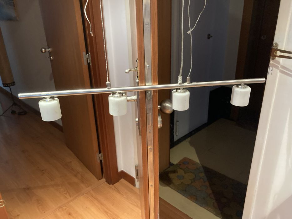 Candeeiro suspenso  ajustavel em altura/  2 candeeiros mesa ikeia