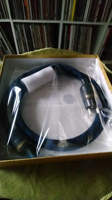 Hijiri Nagomi , przewód zasilający, 2m.