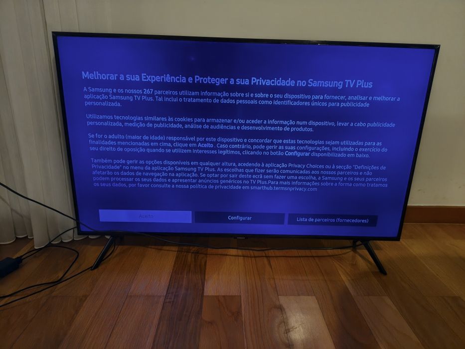 Televisao Samsung LED 43 Polegadas com avaria