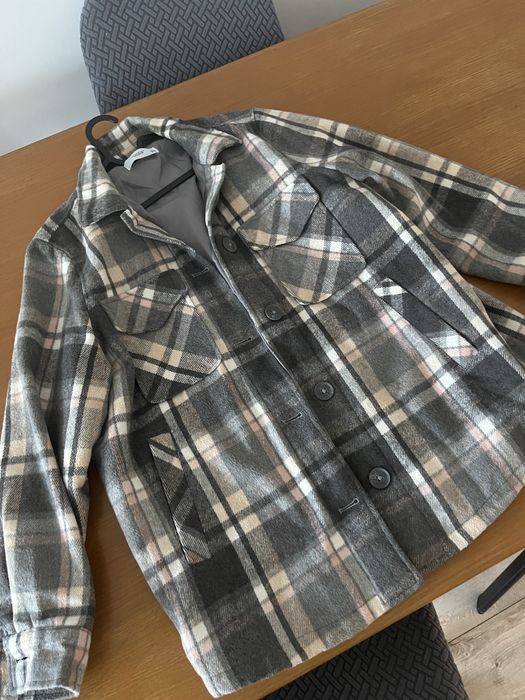 Płaszcz reserved rozmiar 38