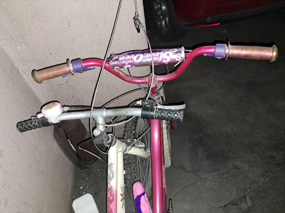 Bicicletas menina criança