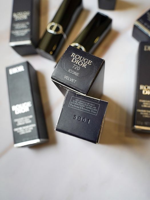 Помада Dior Rouge 720 Icone Velvet