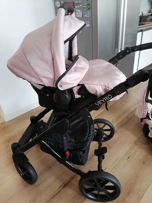 Sprzedam śliczny wózek 3w1 dla dziewczynki