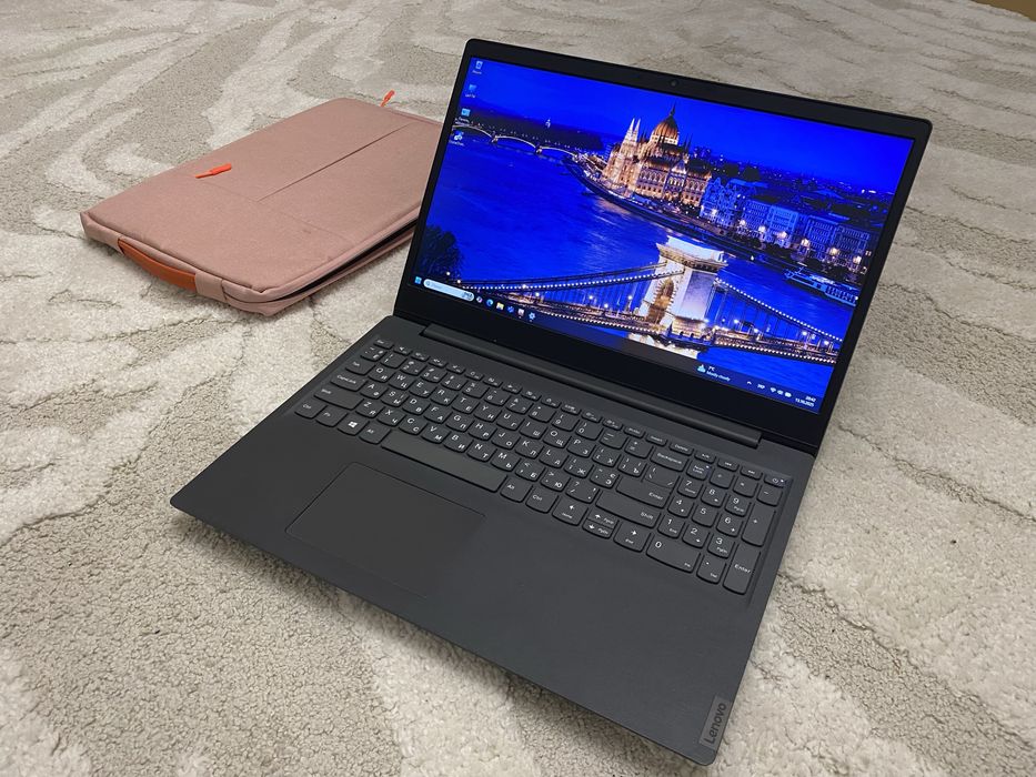 Ноутбук Lenovo відмінний стан