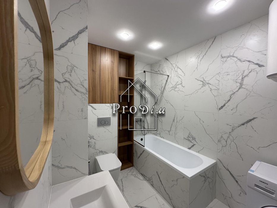 Продаж квартира 45 м2 Сім"ї Стешенків 9 Борщагівка Київ ІНВЕСТИЦІЯ