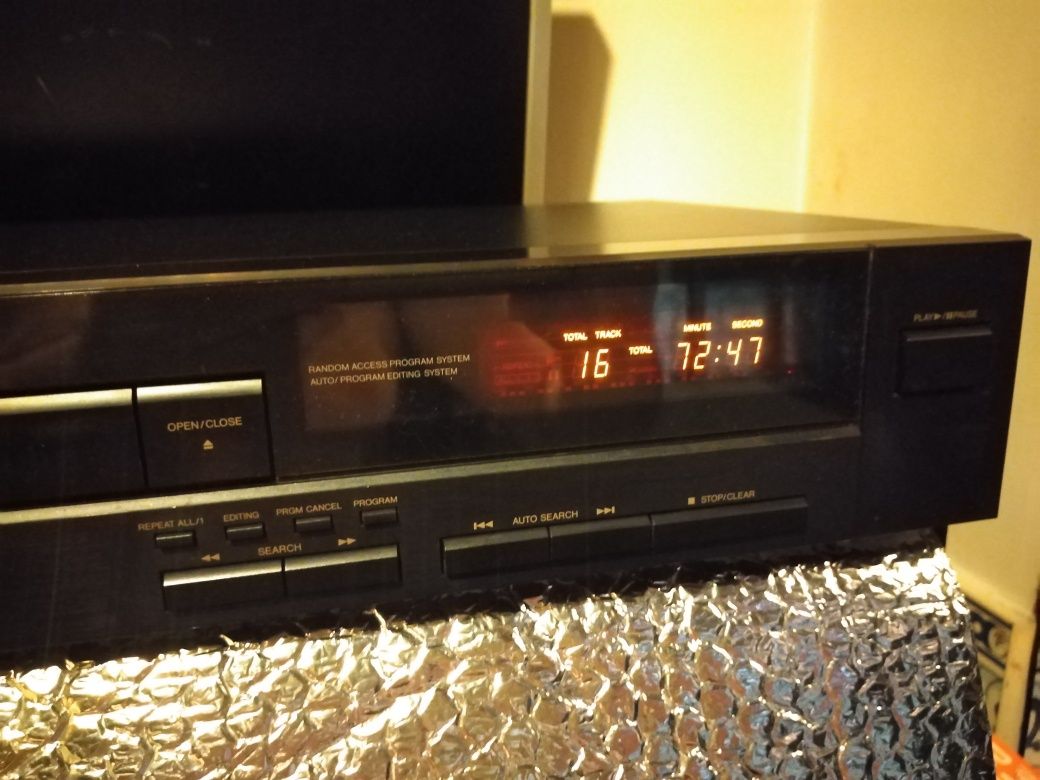 Leitor de Cds JVC, mod XLV 101