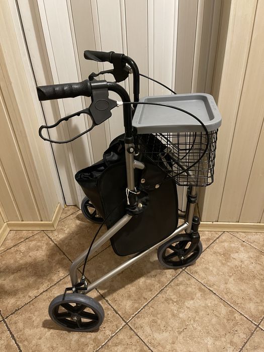 Balkonik trójkołowy