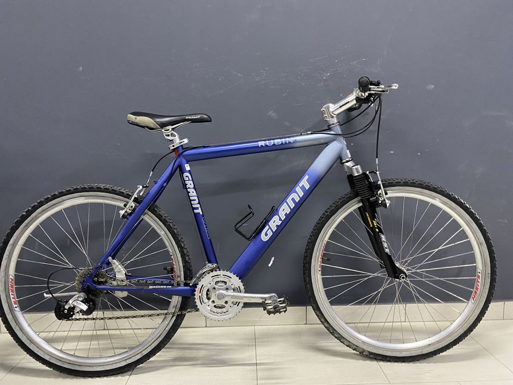 Гірський велосипед б.у з Німеччини колеса 26 shimano трансмісія