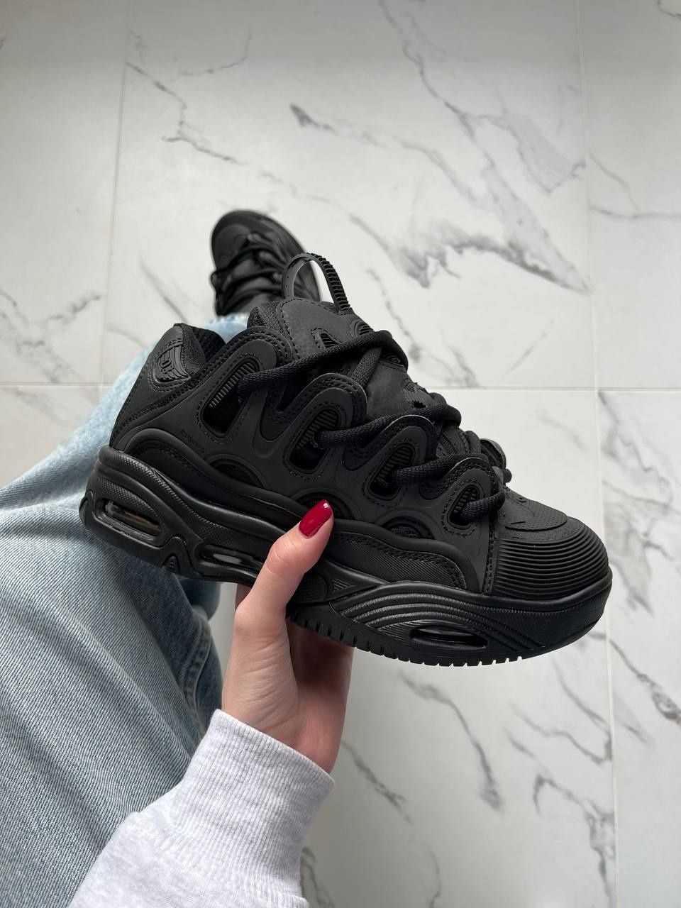 36-45 Osiris D3 Black