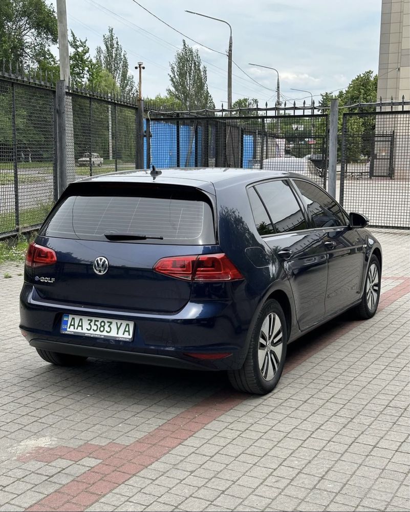 Volkswagen E-Golf 2016рік 24кв