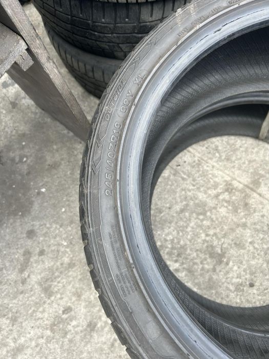 Шини літо комплект 4 колеса : 245/40 R19 ; 275/35 R19 б/у