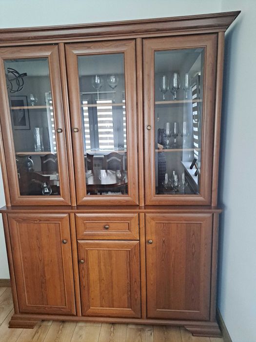 Sprzedam dużą witrynę