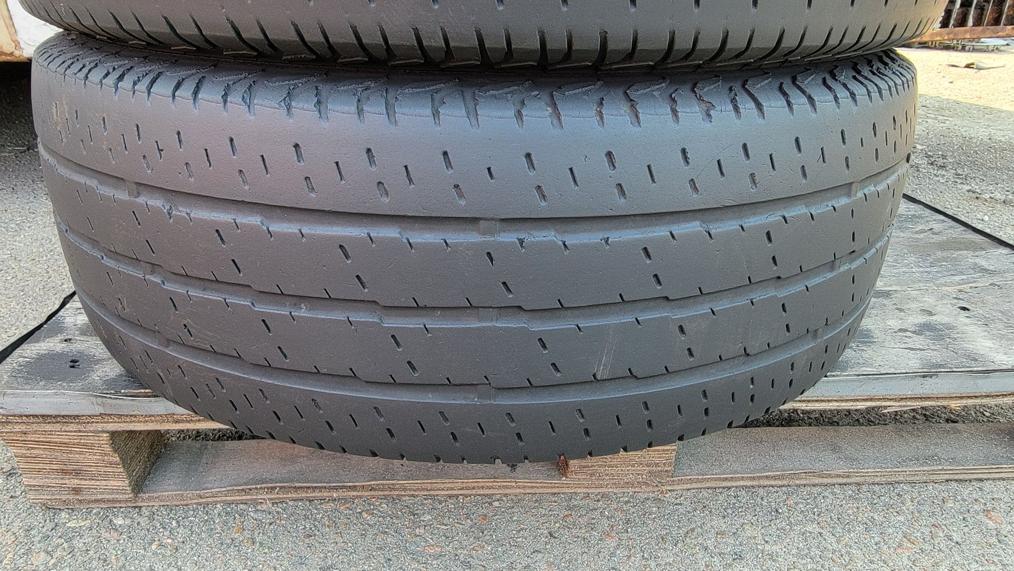 Автошины 235/65r16c резина Continental шины летние