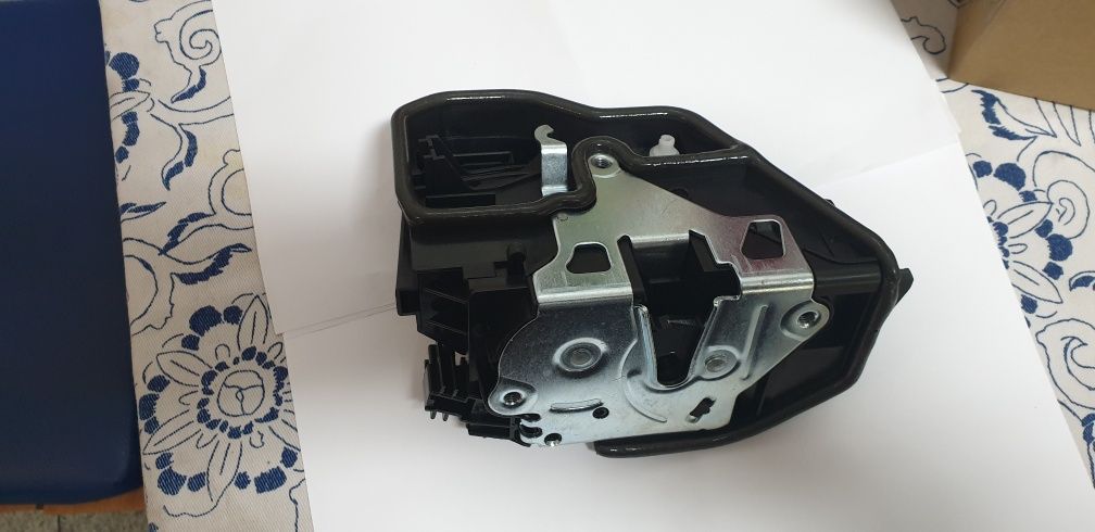 Fecho da porta bmw, E60, E65, E90, E91 etc Novos